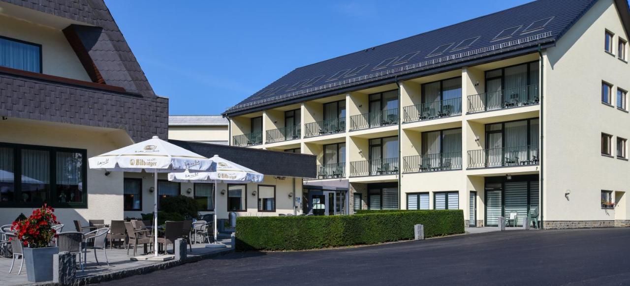 Hotel Haus Tiefenbach Büllingen Exterior foto